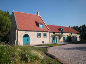 Gîte familial spacieux avec jardin privatif, proche mer, équipements bébé, ping-pong, cheminée - FR-1-510-171